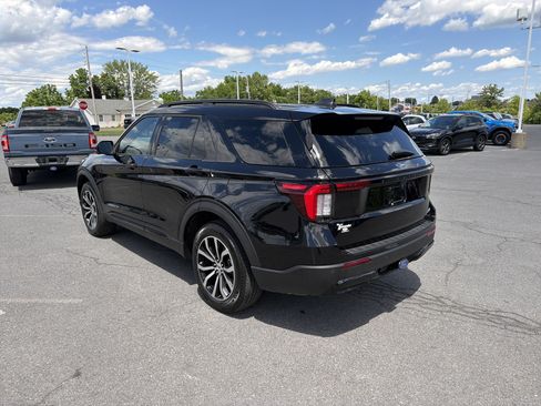 Used 2026 Ford Explorer ST-Line AWD/4WD image 6