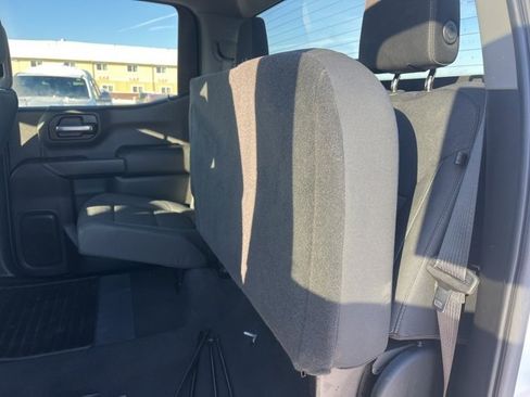 Used 2020 Chevrolet Silverado 1500 LT w/ All-Star Edition image 40