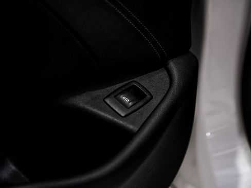 Used 2018 BMW 540i w/ M Sport Package image 55