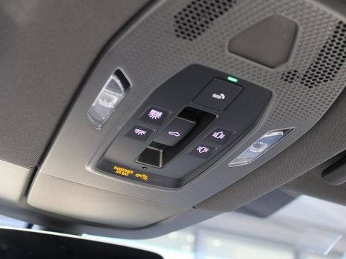 New 2025 Porsche Macan 4S Electric image 27