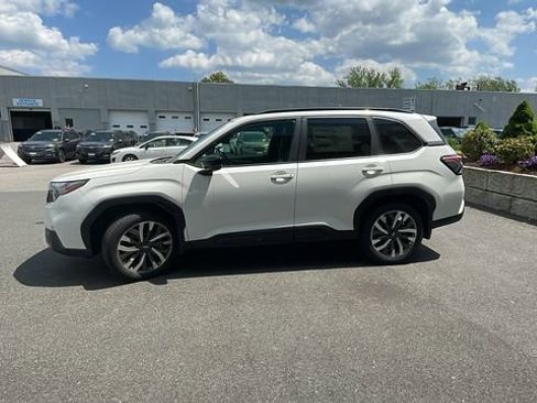 New 2026 Subaru Forester Touring AWD/4WD image 4
