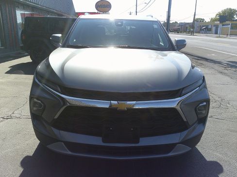 Used 2023 Chevrolet Blazer LT image 10