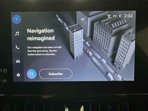 Used 2025 Toyota Corolla LE image 25