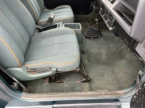 Used 1994 Jeep Wrangler S image 30