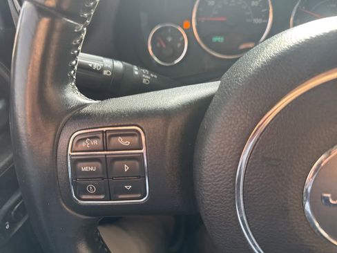 Used 2014 Jeep Wrangler Unlimited Sport w/ Quick Order Package 24S AWD/4WD image 16