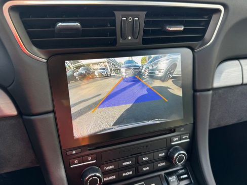 Used 2018 Porsche 911 GT3 image 38