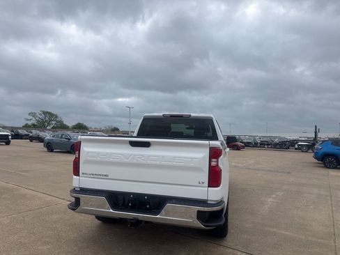 Used 2020 Chevrolet Silverado 1500 LT w/ Convenience Package image 23