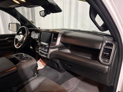 Used 2025 RAM 1500 Big Horn AWD/4WD image 30