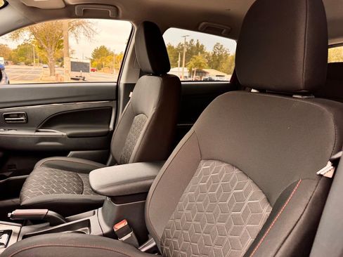 New 2026 Mitsubishi Outlander Sport LE AWD/4WD image 30
