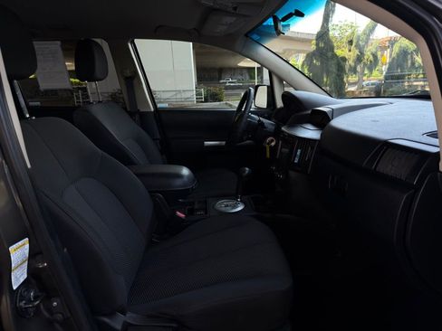 Used 2011 Mitsubishi Endeavor LS AWD/4WD image 26