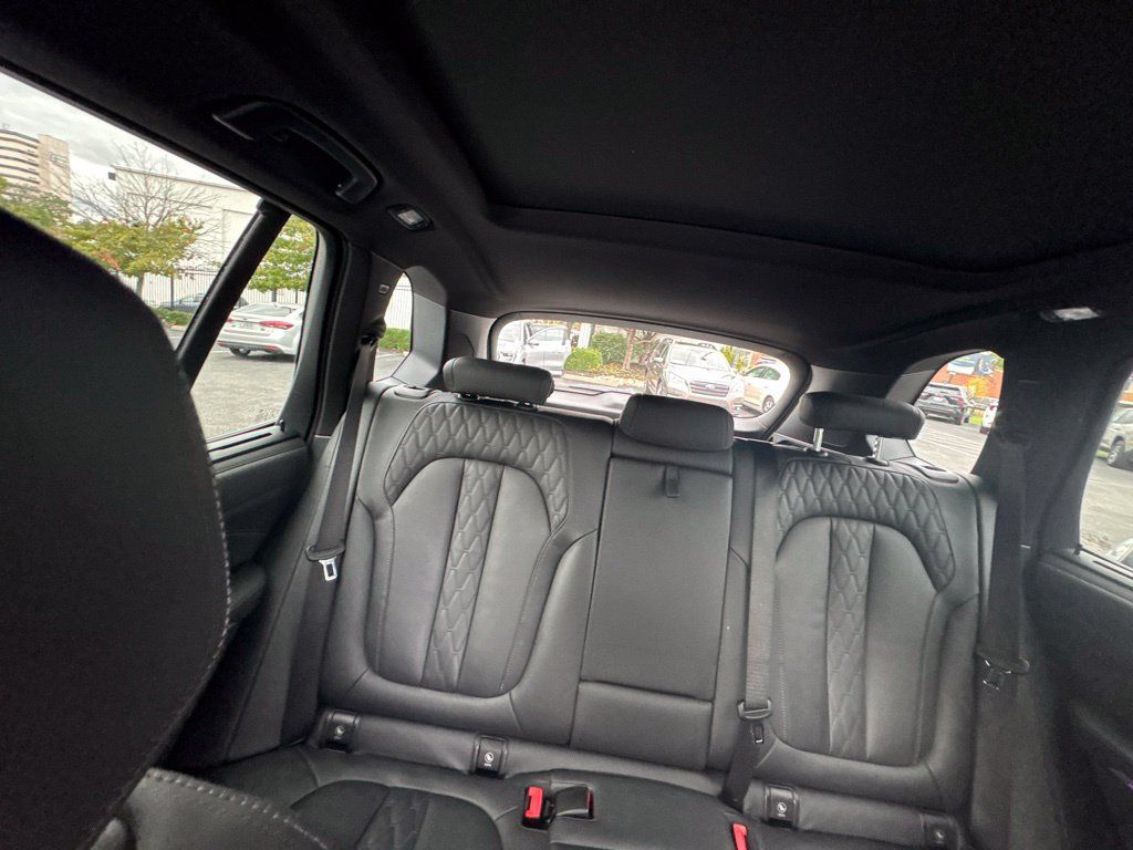 Used 2023 BMW X5 M50i w/ Executive Package AWD/4WD image 11