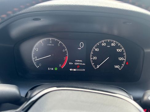 Used 2024 Honda HR-V Sport image 25