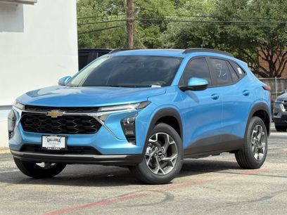 New 2026 Chevrolet Trax LT w/ Sunroof Package