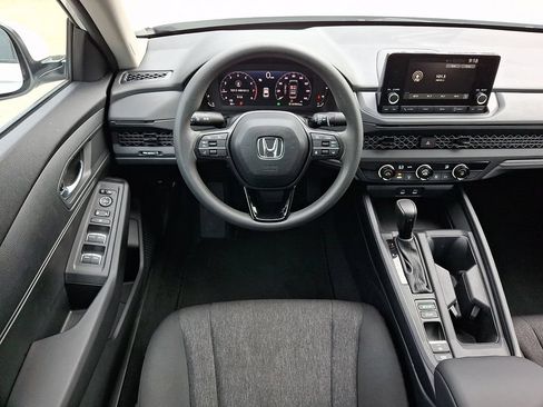 Used 2024 Honda Accord LX image 11