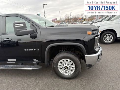 Used 2025 Chevrolet Silverado 2500 LT w/ Convenience Package image 4