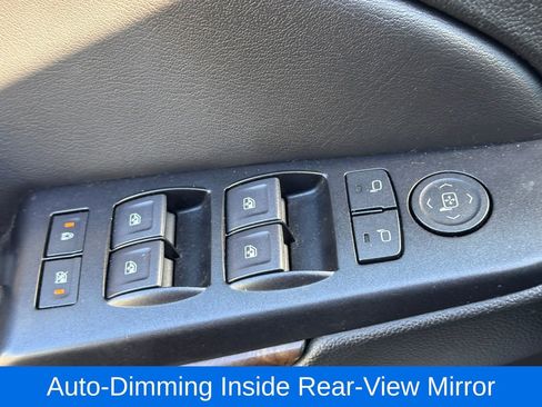 Used 2019 Chevrolet Tahoe LT image 23