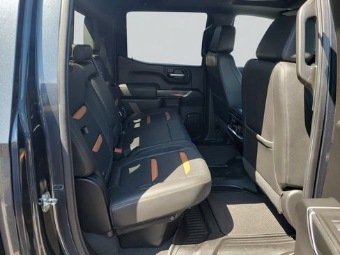 Used 2021 GMC Sierra 1500 AT4 w/ AT4 Value Package AWD/4WD image 38