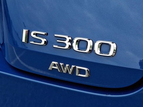 Used 2021 Lexus IS 300 AWD w/ Comfort Package image 29
