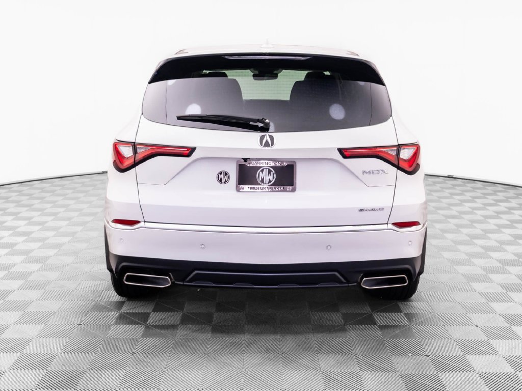 Used 2024 Acura MDX w/ Technology Package AWD/4WD image 5