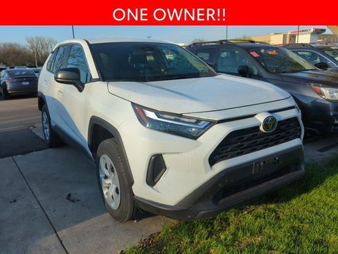 Used 2023 Toyota RAV4 LE image 3