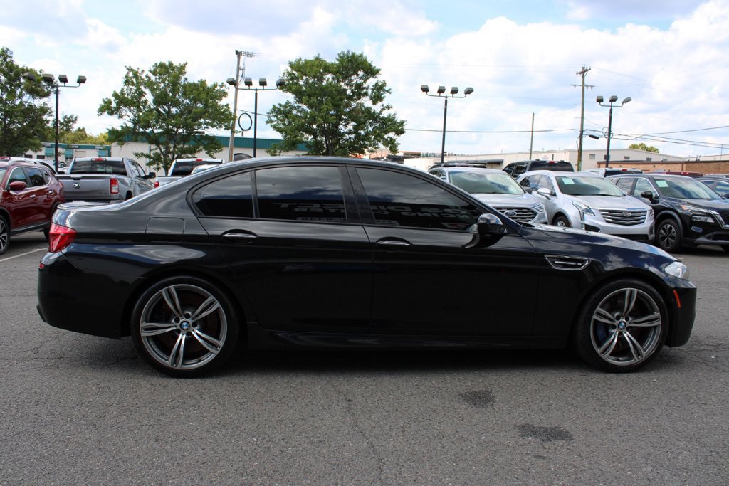 Used 2013 BMW M5 RWD image 8