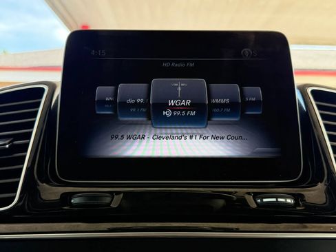 Used 2019 Mercedes-Benz GLS 450 4MATIC image 33