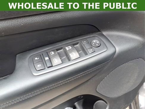 Used 2015 Jeep Grand Cherokee Altitude AWD/4WD image 12