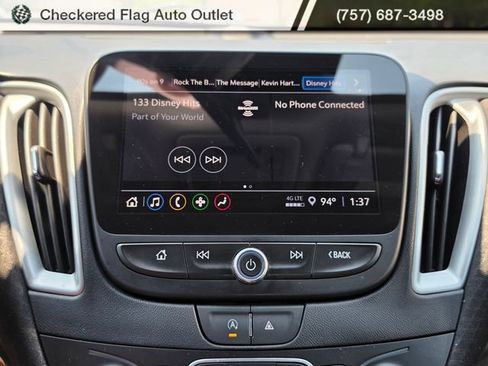 Used 2024 Chevrolet Malibu LT FWD image 16