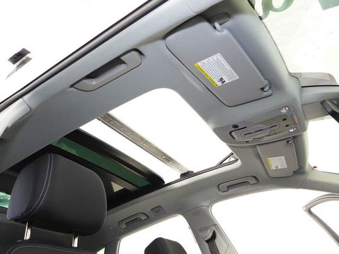 Used 2023 Audi Q5 2.0T Premium w/ Convenience Package image 18