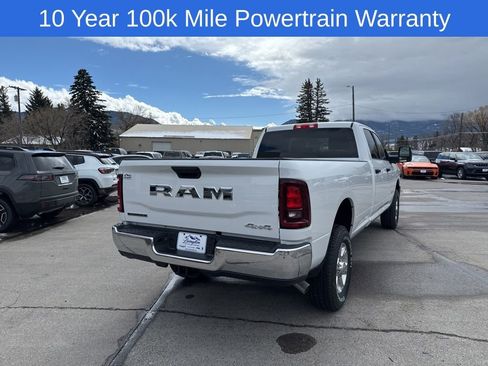 New 2026 RAM 2500 Big Horn AWD/4WD image 4