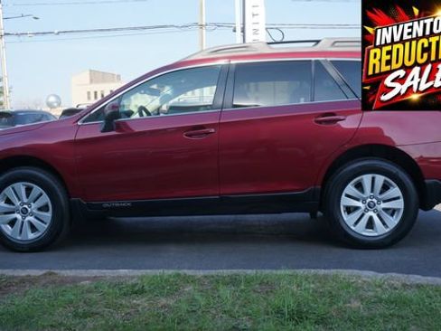 Used 2018 Subaru Outback 2.5i Premium AWD/4WD image 6