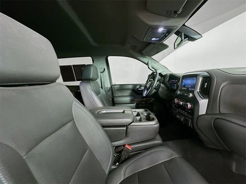 Used 2022 GMC Sierra 1500 SLT image 29