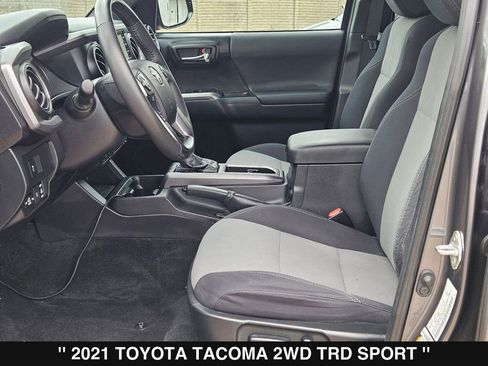 Used 2021 Toyota Tacoma TRD Sport w/ Technology Package RWD image 11