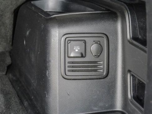 Used 2018 Toyota 4Runner SR5 image 15