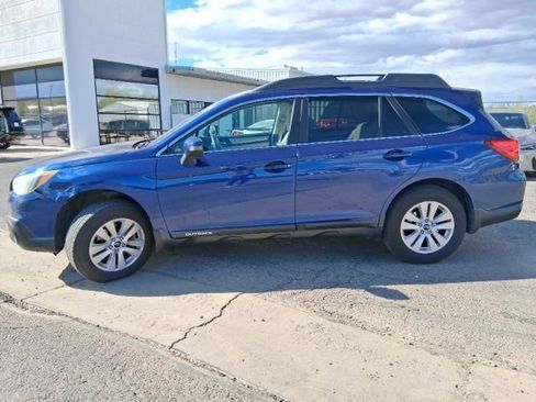 Used 2015 Subaru Outback 2.5i Premium image 2