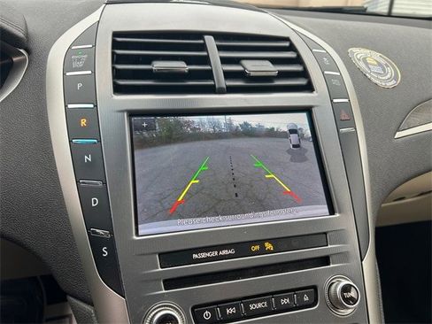 Used 2019 Lincoln MKZ Reserve w/ Reserve Plus Package image 18
