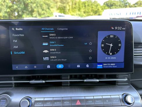 Used 2024 Hyundai Kona SEL AWD/4WD image 21