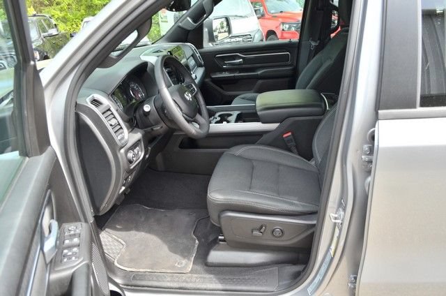 Used 2025 RAM 1500 Big Horn AWD/4WD image 17