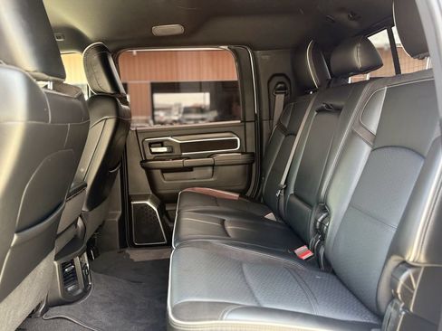 Used 2025 RAM 3500 Laramie AWD/4WD image 23