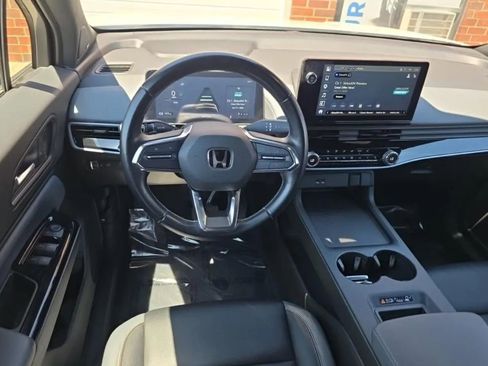 Used 2024 Honda Prologue Touring image 5