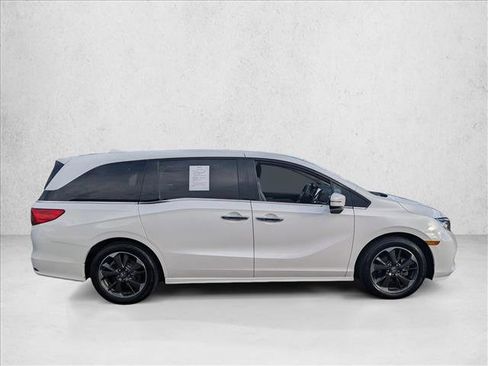 Certified 2024 Honda Odyssey Elite image 4
