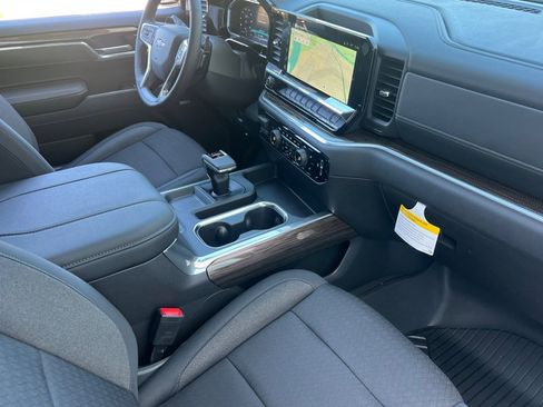 New 2026 Chevrolet Silverado 1500 LT Trail Boss w/ Convenience Package II image 12