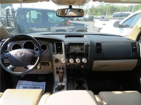Used 2012 Toyota Tundra Limited w/ Memory Pkg AWD/4WD image 7