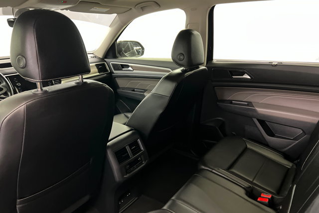 Used 2021 Volkswagen Atlas SEL AWD/4WD image 19