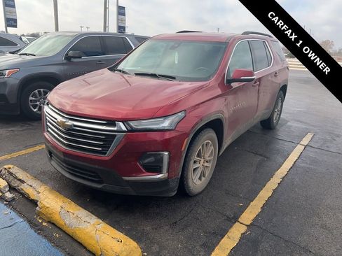 Used 2023 Chevrolet Traverse LT w/ LPO, Floor Liner Package image 2