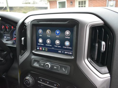 Used 2021 Chevrolet Silverado 1500 Custom image 21