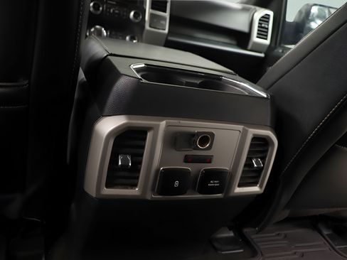 Used 2020 Ford F150 Lariat w/ Equipment Group 502A Luxury AWD/4WD image 26