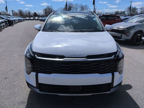 New 2026 Kia Sportage EX FWD image 3
