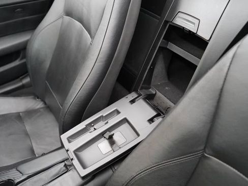 Used 2003 BMW Z4 2.5i image 45