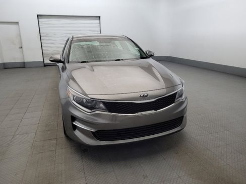 Used 2018 Kia Optima LX w/ 17" Alloy Wheels Package image 14